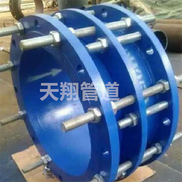 ������s���^