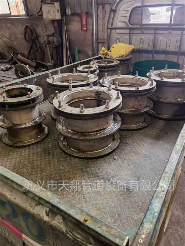 ��ɽ���P����Է�ˮ�׹�