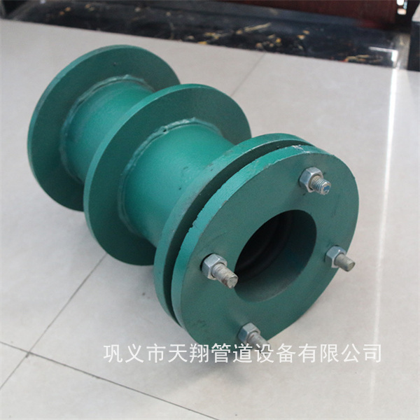 �����c���Է�ˮ�׹܅^�e