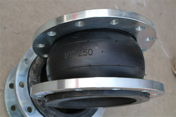 ���z���mܛ���^�ߴ��