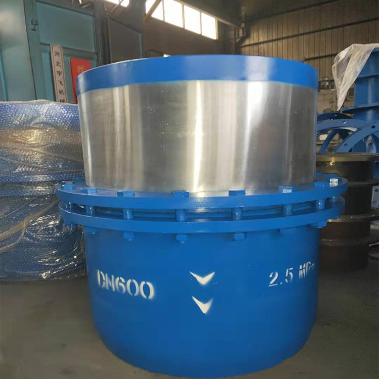 �����ܵ���Ͳ�a�������b�D